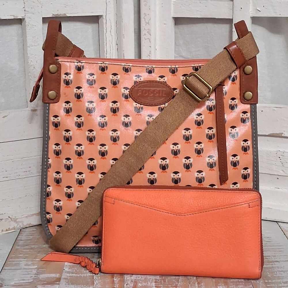 Fossil Key-Per Owl Crossbody Bag Wallet Set Coral Whimsical Fall Cottagecore SEE